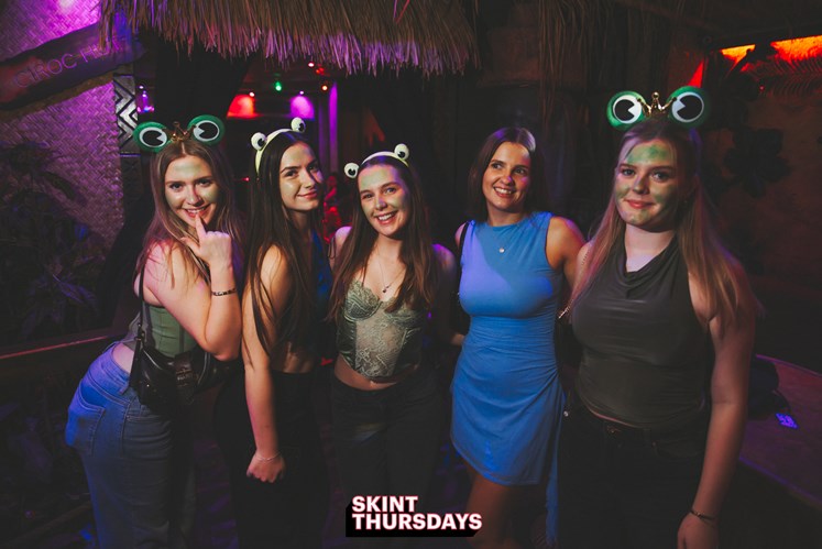 skint (24 of 72).jpg