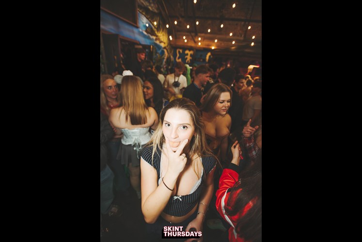 skint (18 of 120).jpg