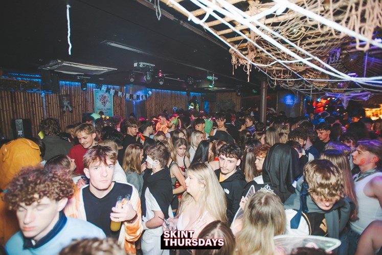 skint (29 of 120).jpg