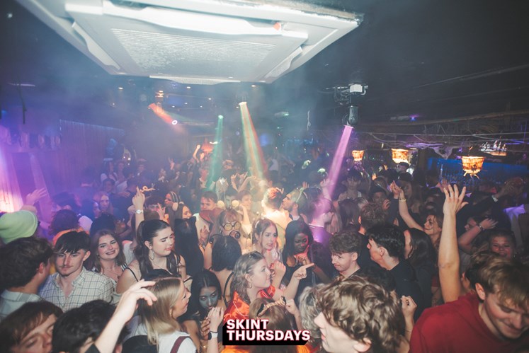 skint (30 of 120).jpg