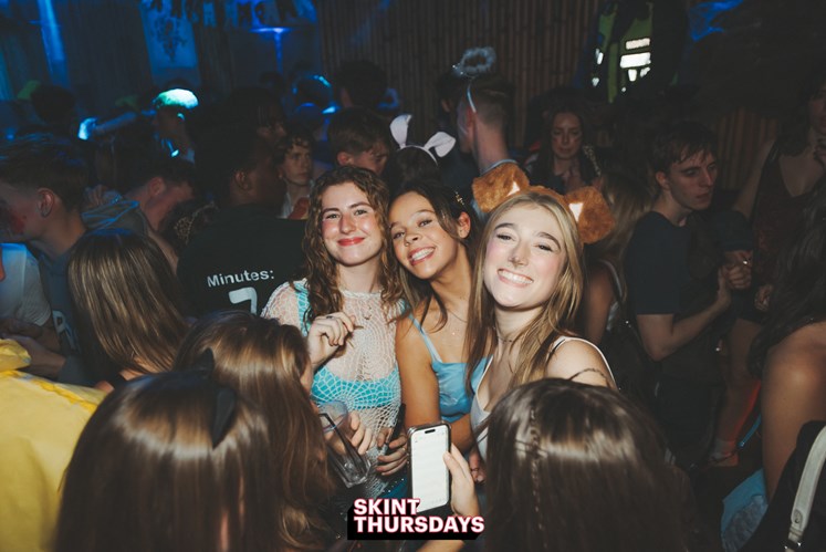 skint (42 of 120).jpg