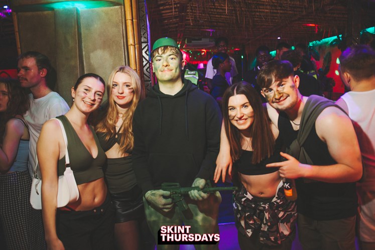 SKINT (27 of 58).jpg