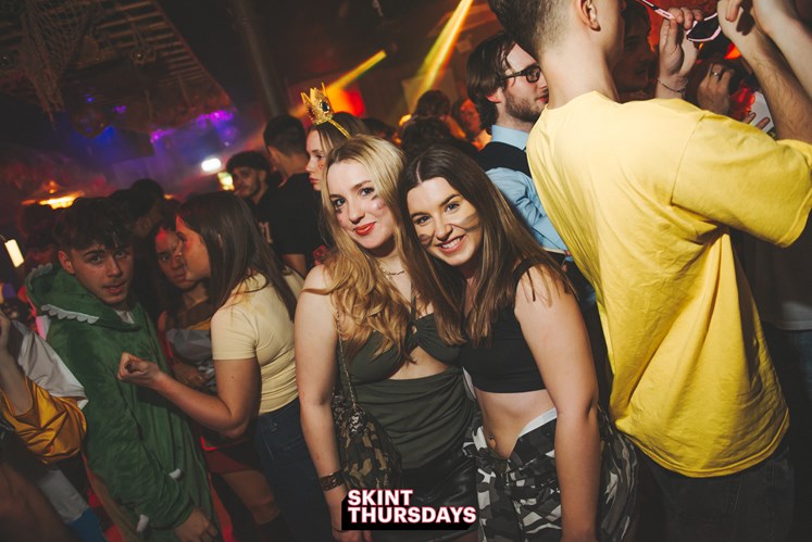 SKINT (33 of 58).jpg