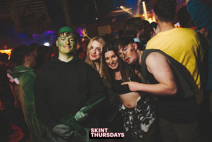 SKINT (34 of 58).jpg